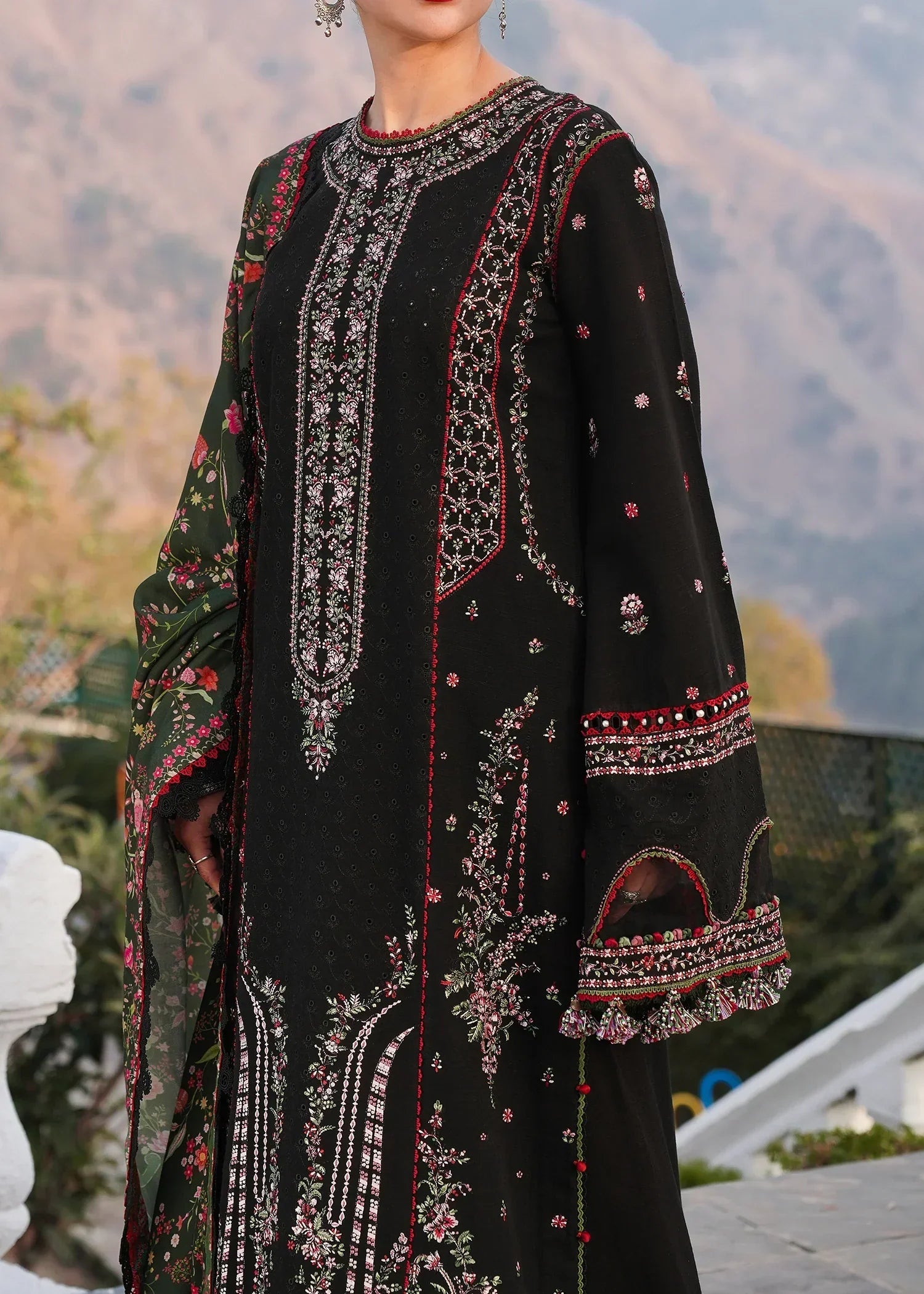 ZOBIA 3PC LAWN UNSTITCHED - BG852
