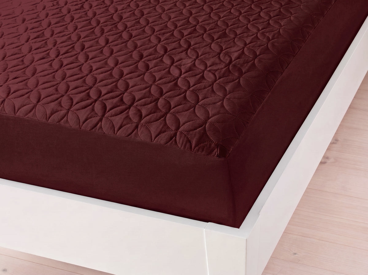 Quilted Ultrasonic Mattress Cover (mehroon)