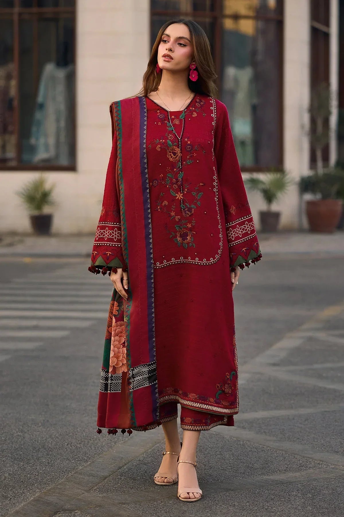 3PC  EMBROIDERED LAWN-ANS7777