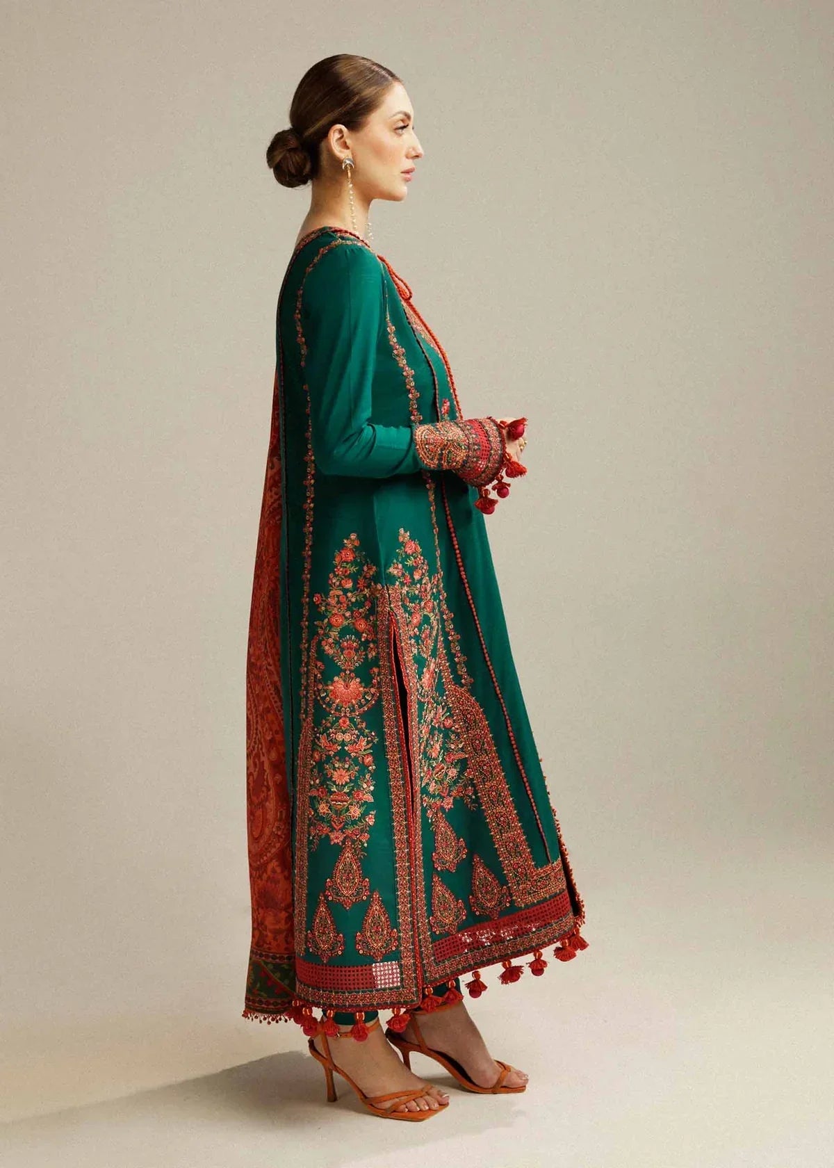 Marjaan-3PC  EMBROIDERED LAWN-ANS3288