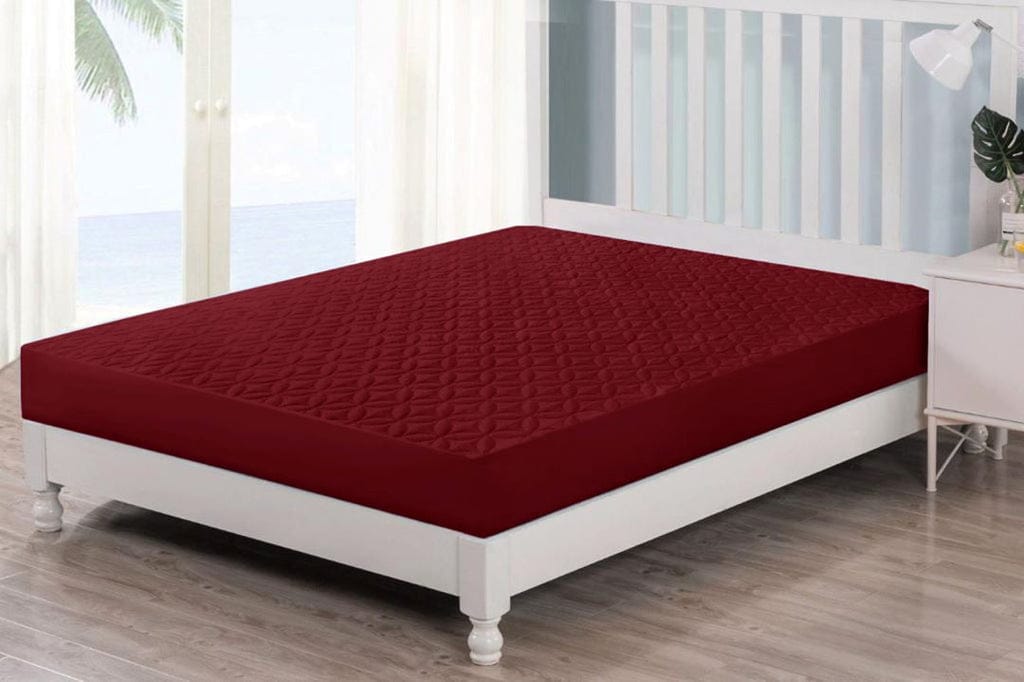 Quilted Ultrasonic Mattress Cover (mehroon)