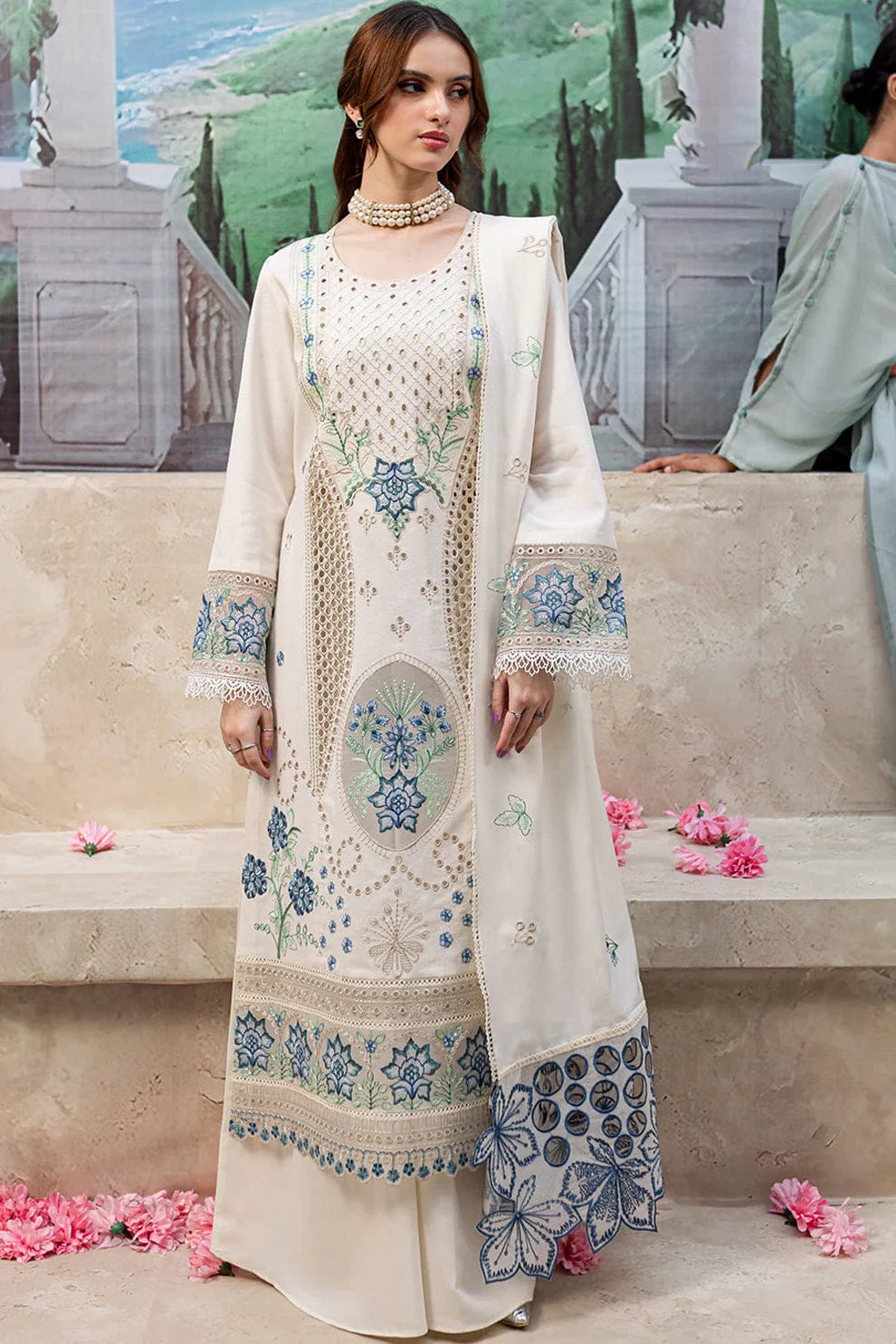 3PC  EMBROIDERED LAWN-ANS5555