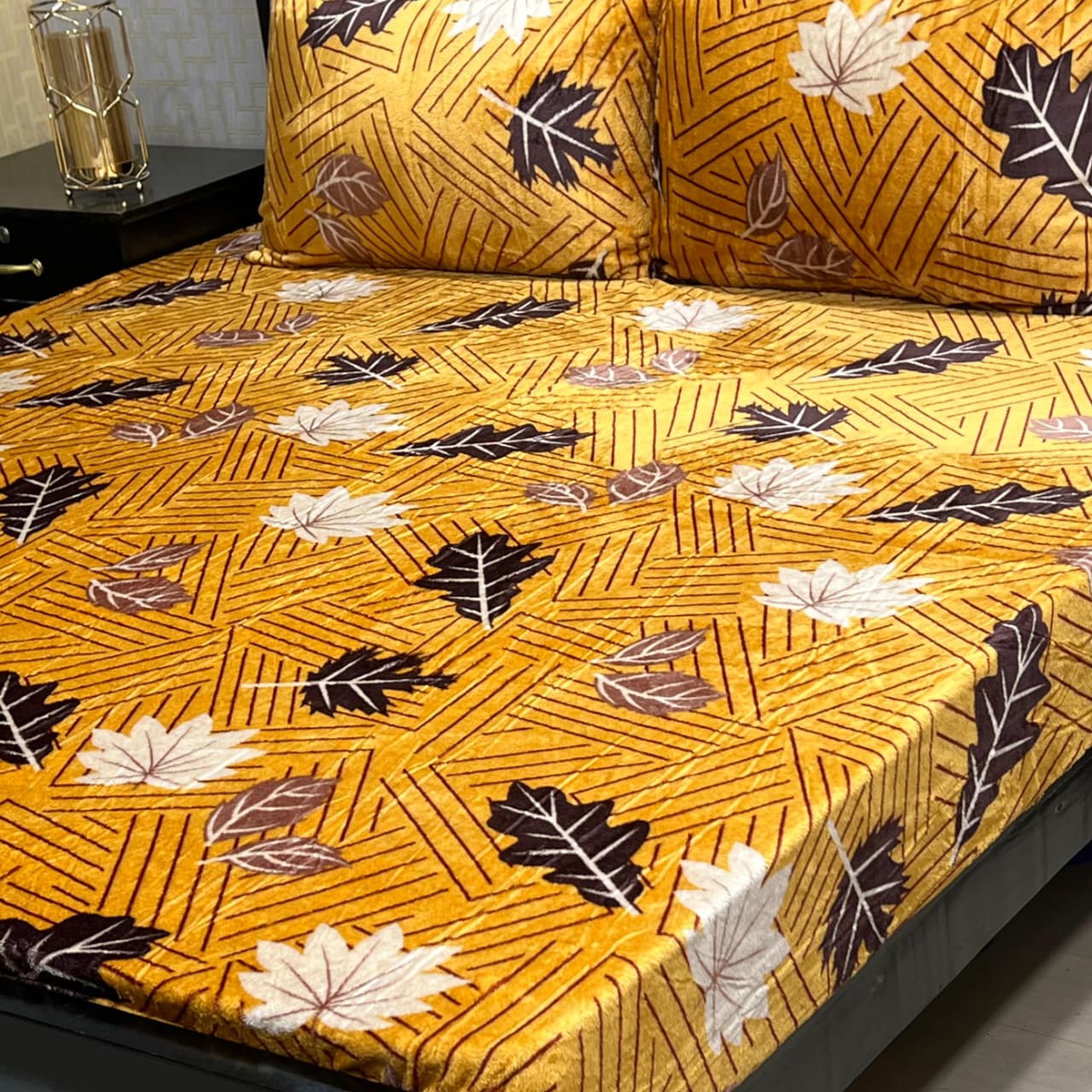 Winter Special Fleece King Size Bedsheet - B