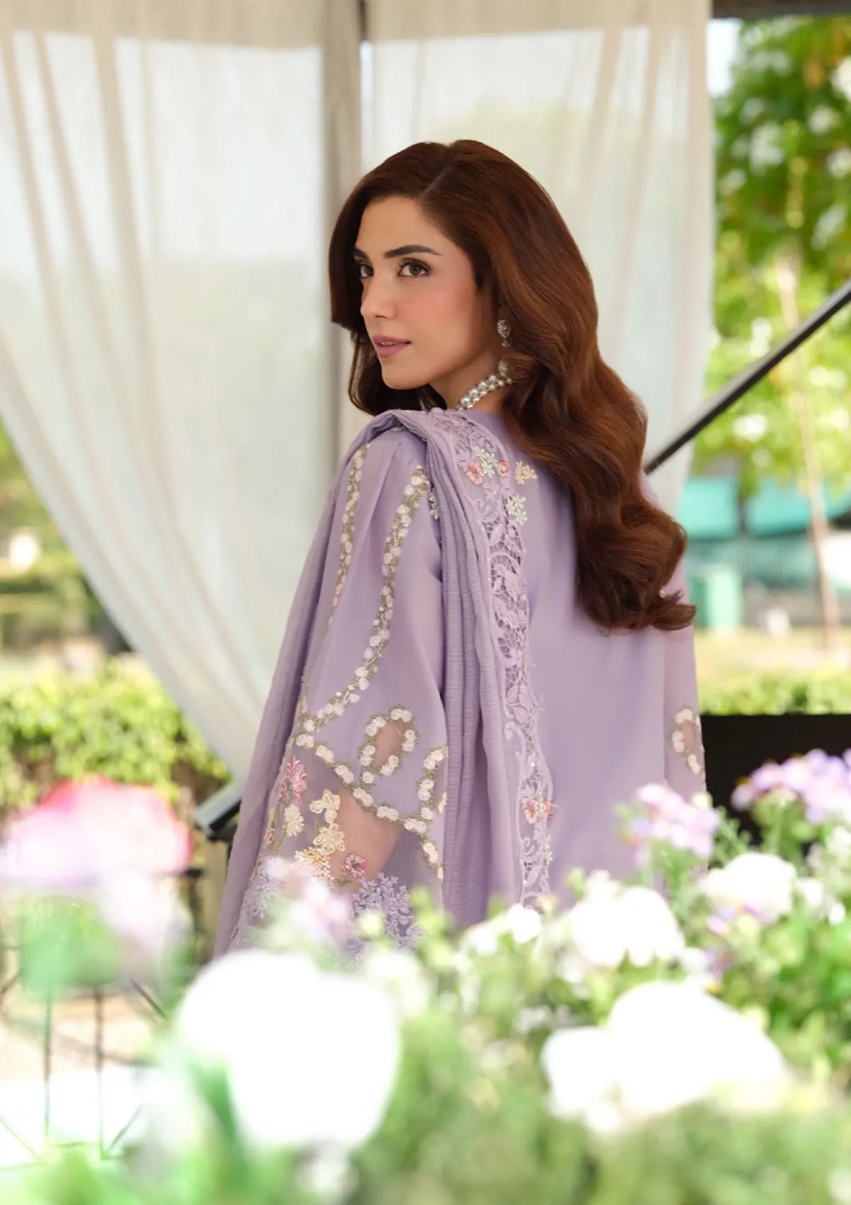 3PC EMBROIDERED LAWN SUIT - 6161