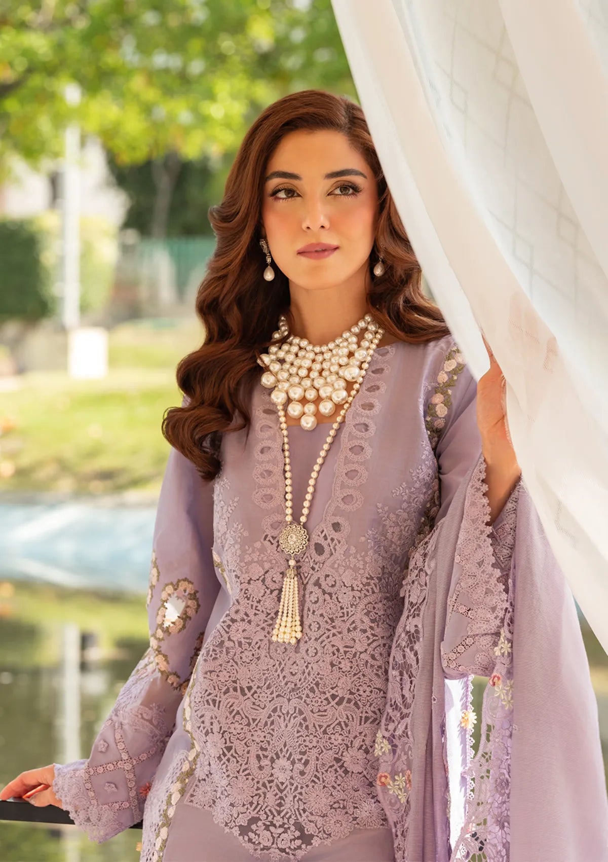 3PC EMBROIDERED LAWN SUIT - 6161