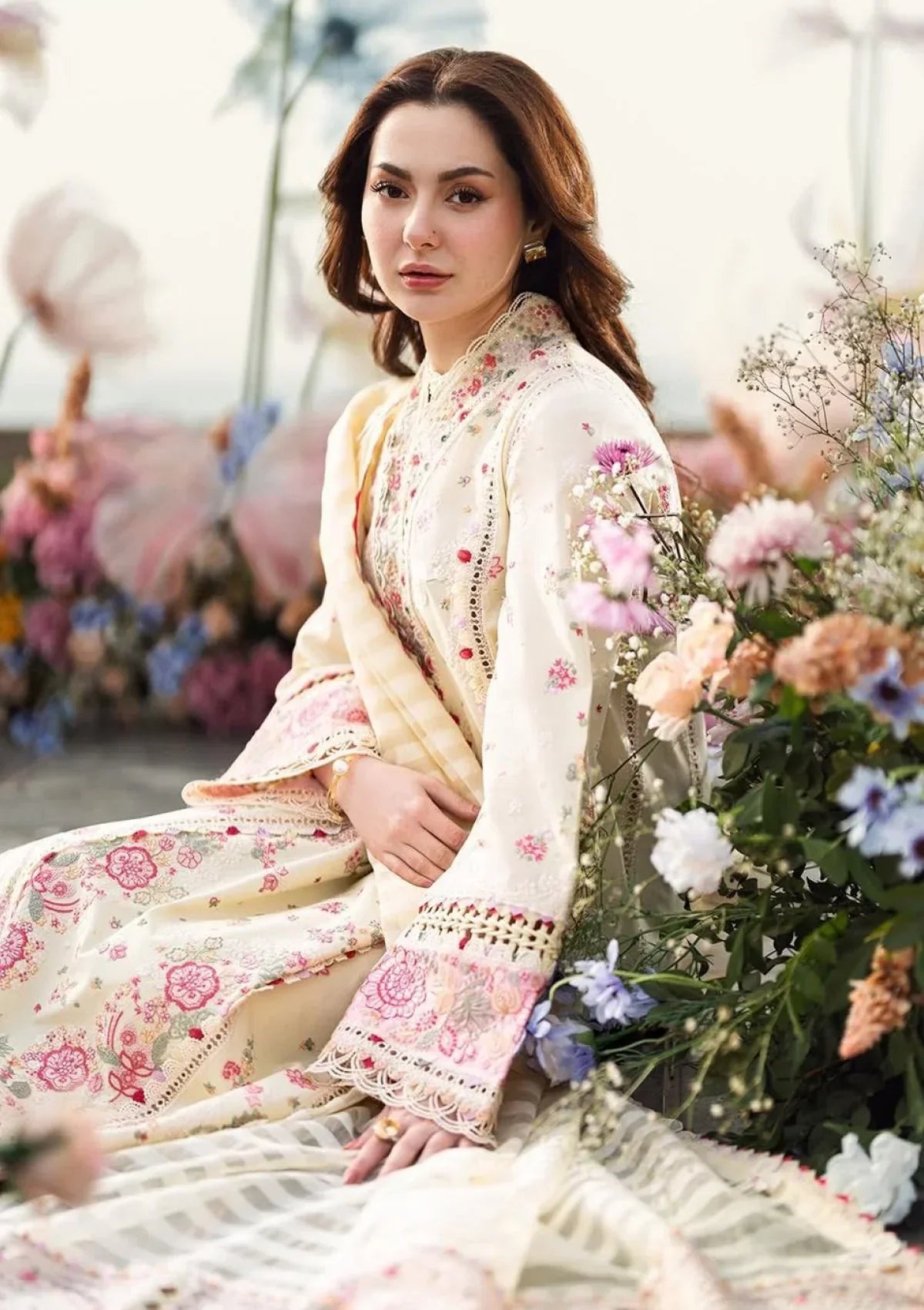 3PC EMBROIDERED LUXURY LAWN -ANS025
